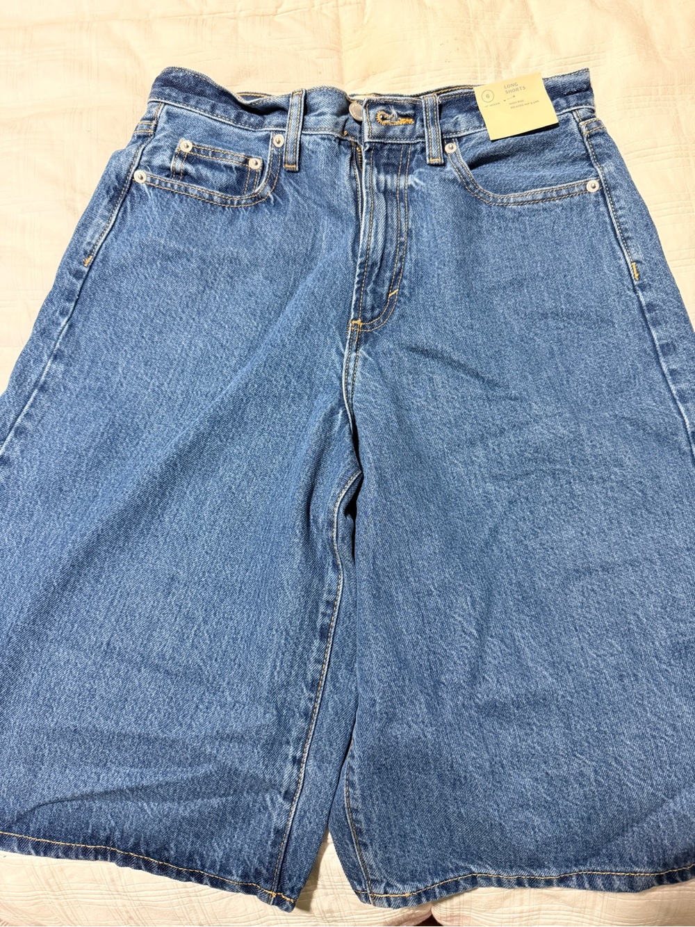 Universal Thread Women's Blue High-Waist Denim Shorts